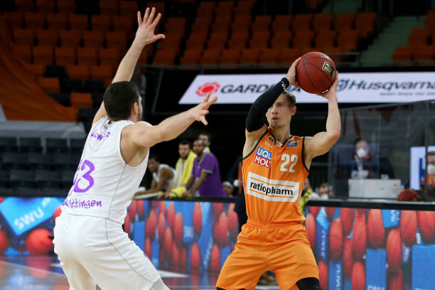 但从队伍整 但从队伍整